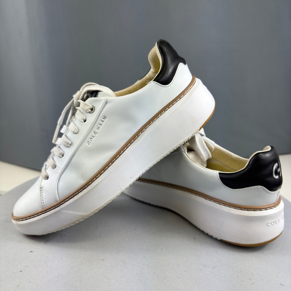 Cole Haan GrandPro Topspin Womens Size 6B Leather Sneakers White Black